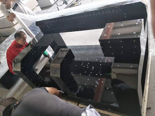 ��ϳ����������